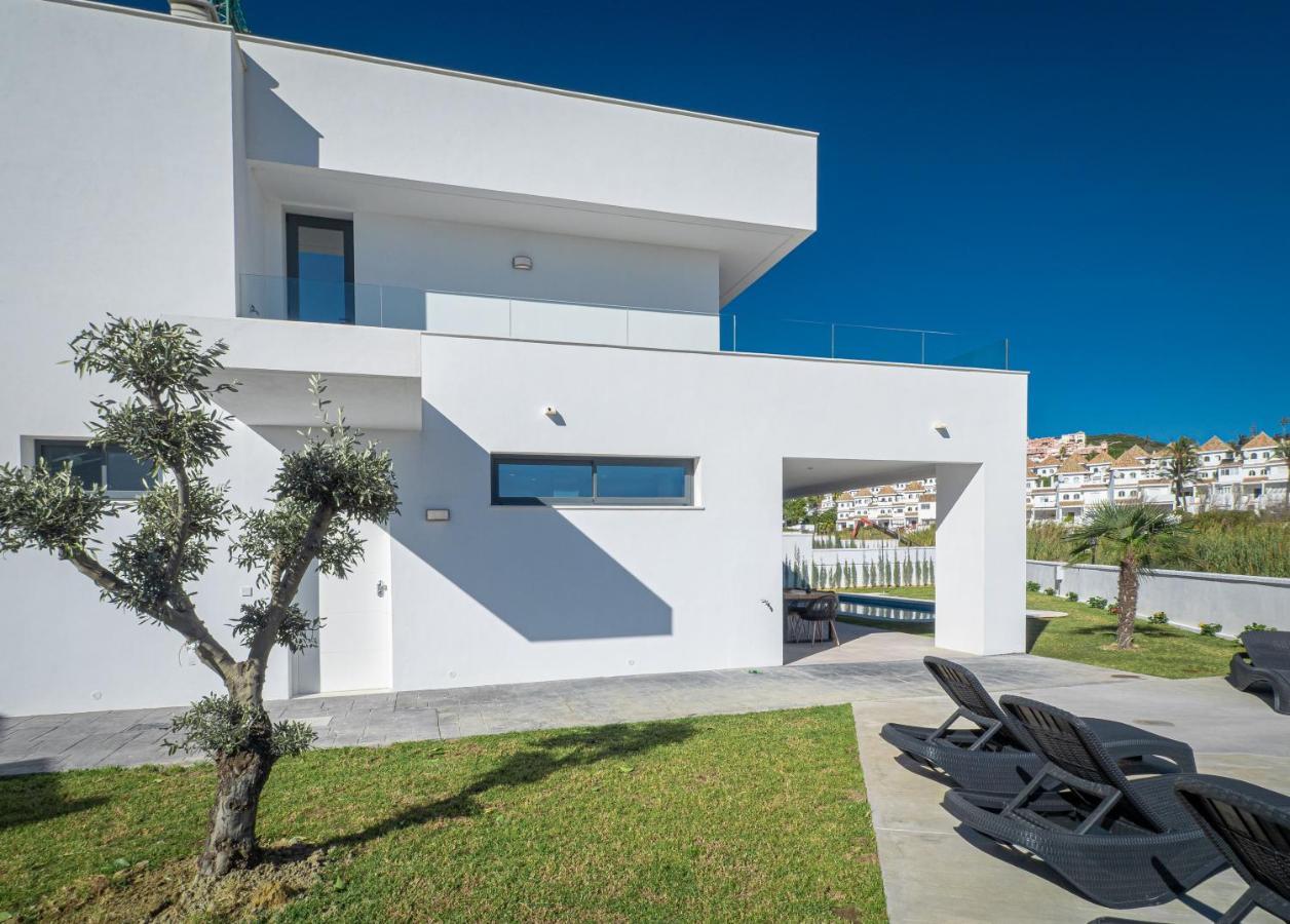 Villa Moderne Proche De La Mer Manilva Exteriér fotografie